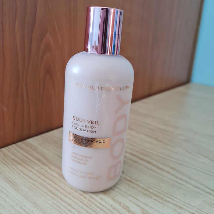 Фон дьо тен за лице и тяло