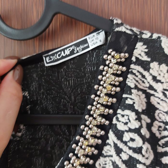 Дамска рокля с мъниста