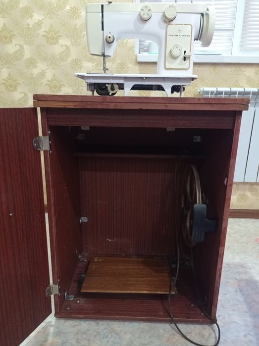 Продается швейная машинка