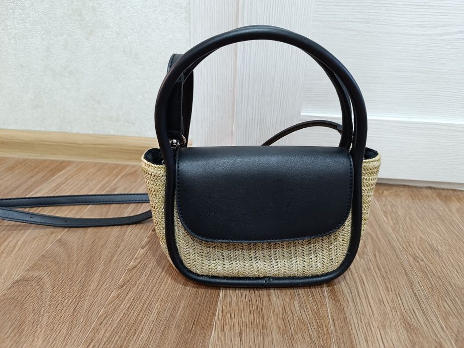 Маленькая женская сумка