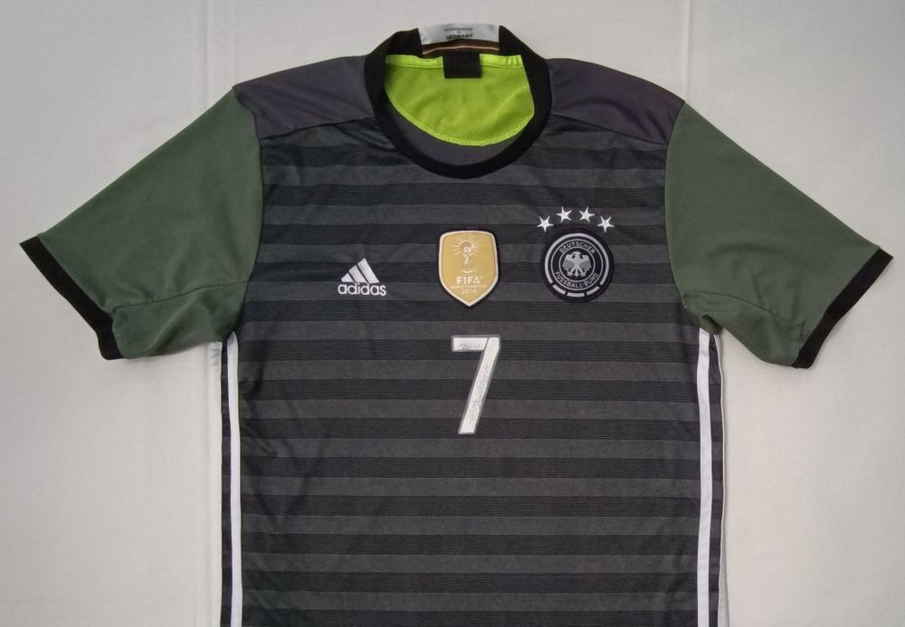 Adidas Germany #7 Schweinsteiger 2015/17 Away Jersey тениска M Адидас