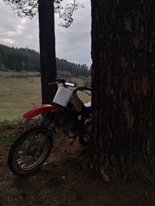 Продава се honda cr125 2t