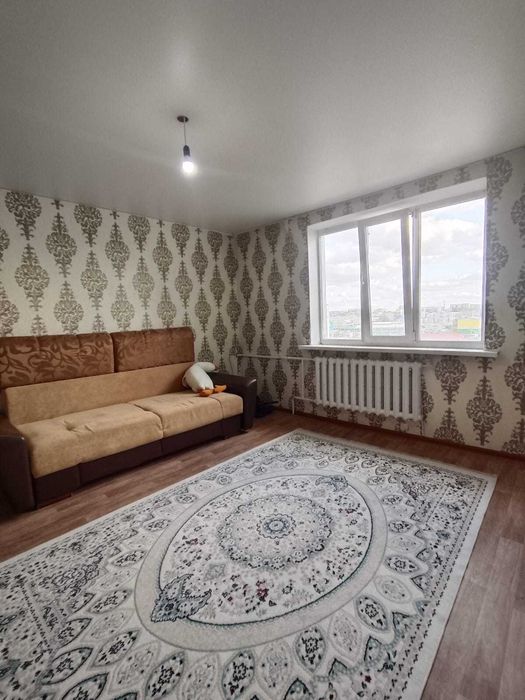 Продается 3 комн квартира дешево в центре