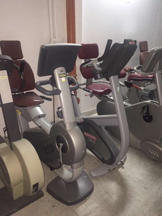 aparate fitness profesionale Technogym