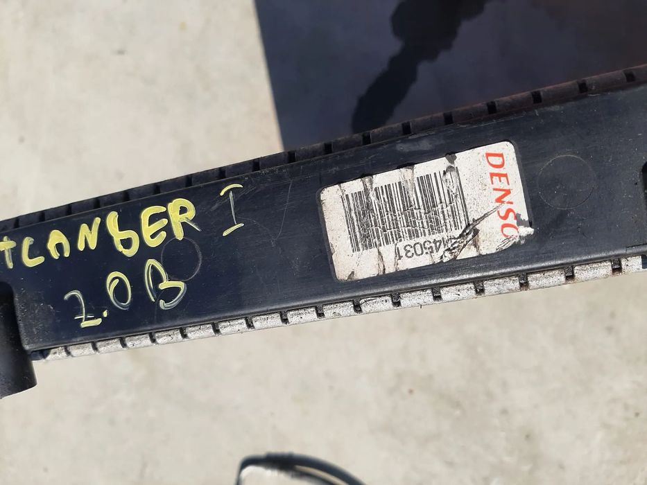 radiator apa  2.0 b  mitsubishi outlander 1