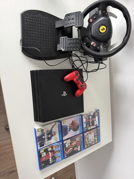 Playstation 4 Pro 1TB, Jocuri + Volan Thrusthmaster T80