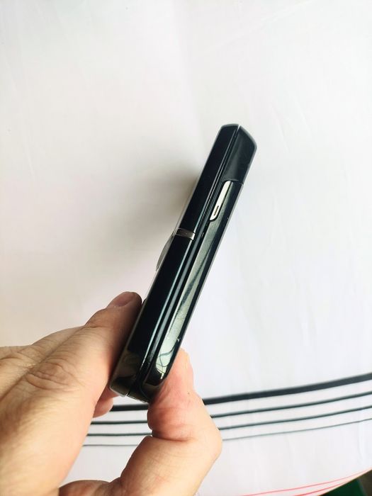 Nokia 8800d Sirocco ( decodat, baterie Nou nouță!)