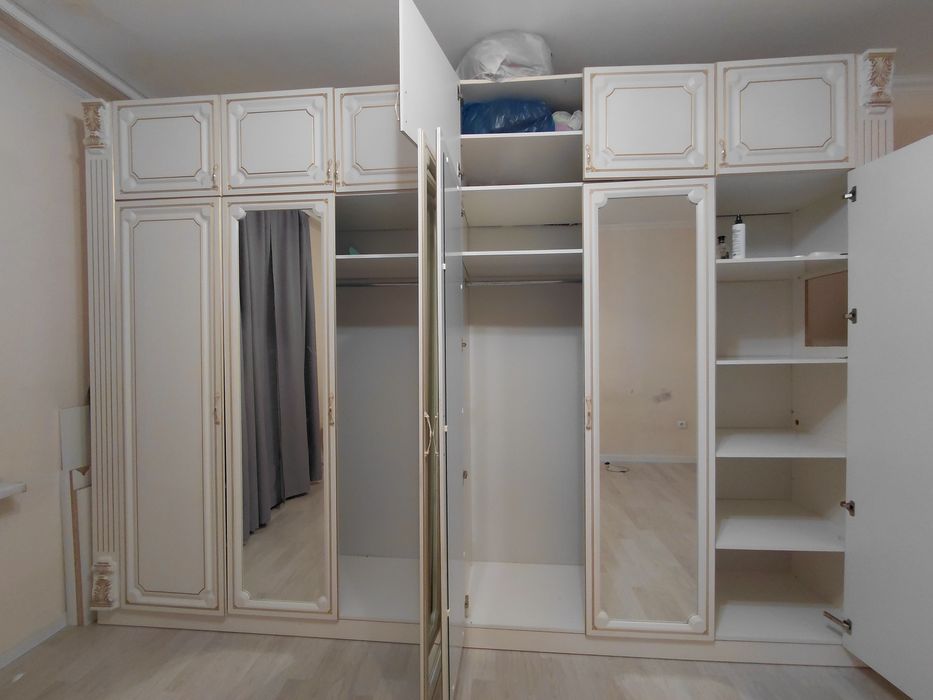 Продам шкаф ,в отличном состоянии