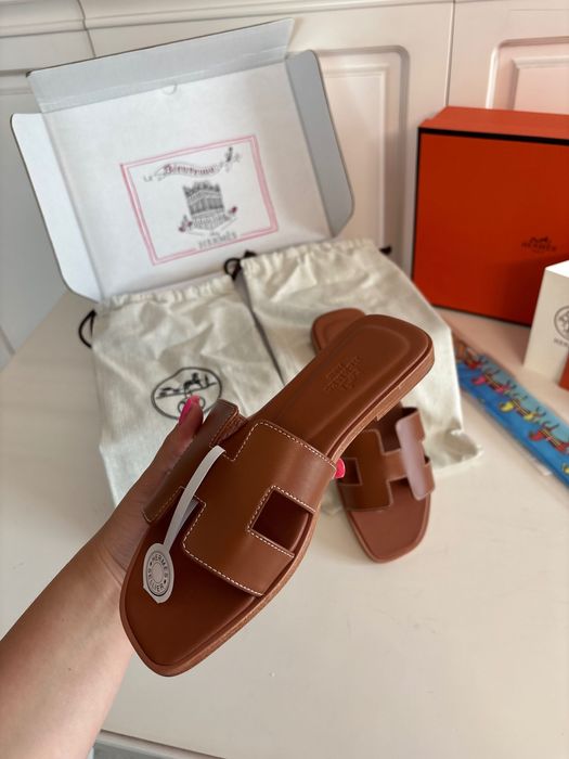 Papuci  Hermes Noi , 100% Piele Naturală , Full Box, Mărimi 35/41 !!!