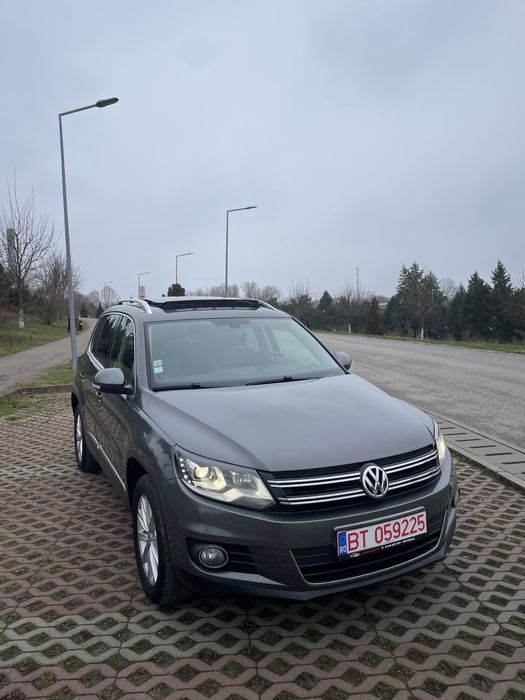 Volkswagen tiguan  model Carat