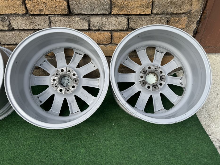 4 броя Джанти БМВ BMW Style 250 18 цола за F01 GT F07 F10 F11 e90 e84