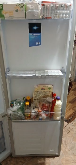 Срочно продам холодильник