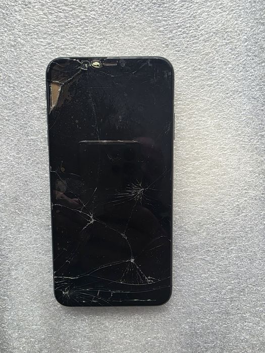 Xs max IPhone за части