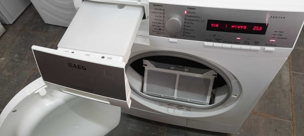 Сушилня AEG клас A++ 8кг внос от Германия