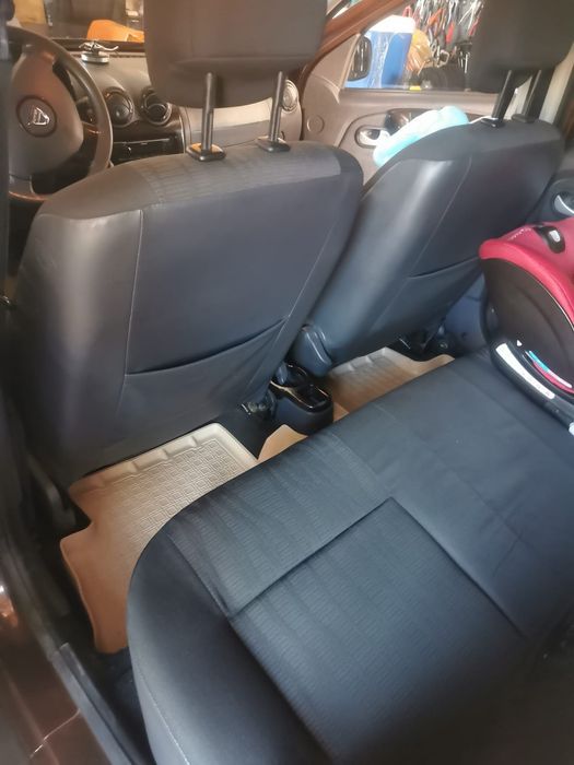 Vând autoturism Dacia Duster