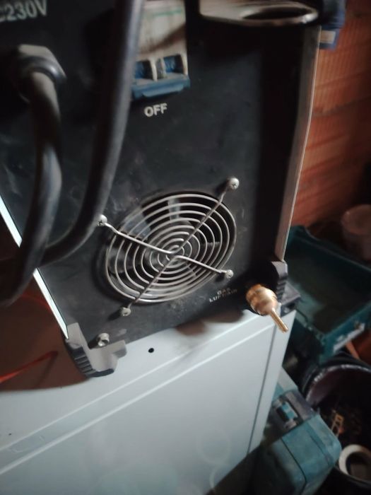 Vând aparat de sudura