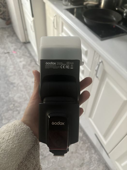 Sony zv - e10 продам