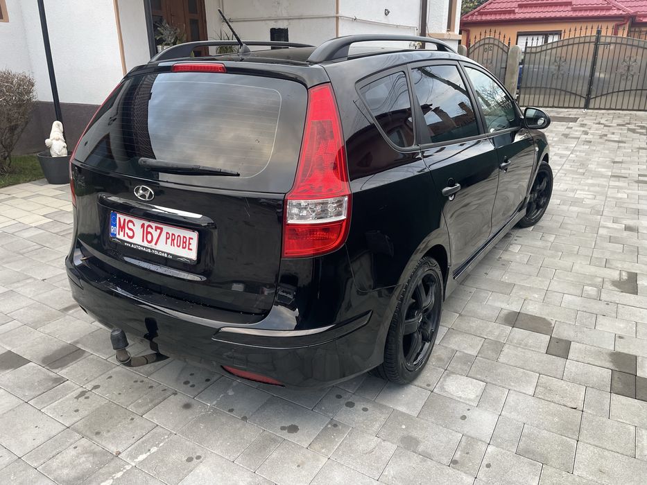 Hyundai i30 1.4 benzina