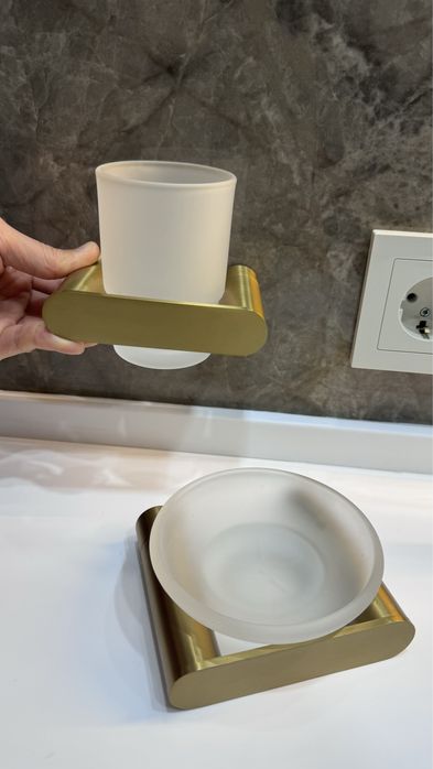 Аксессуары для ванной