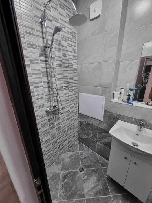 Продава се Тристаен апартамент в Балчик - 63 кв.м за 1111 €/кв.м - Снимка #4