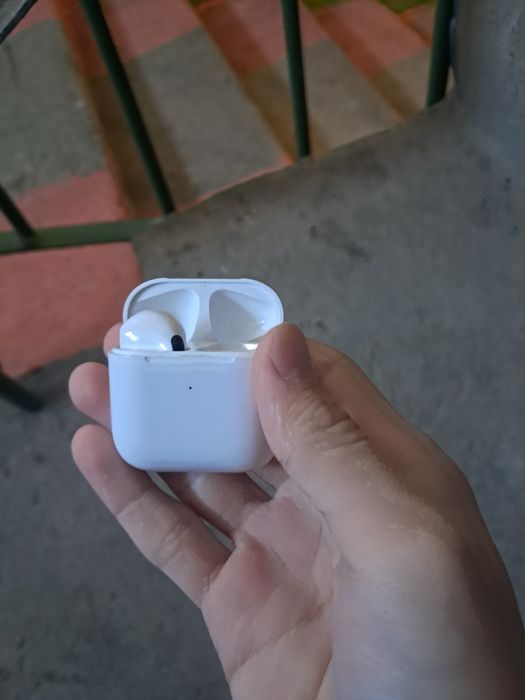 Airpods без коробки
