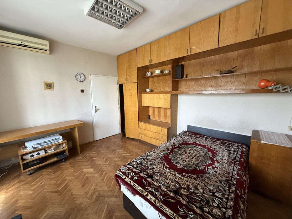 Дава се под наем Тристаен апартамент в Варна, Център - 87 кв.м за 250000 € - Снимка #5