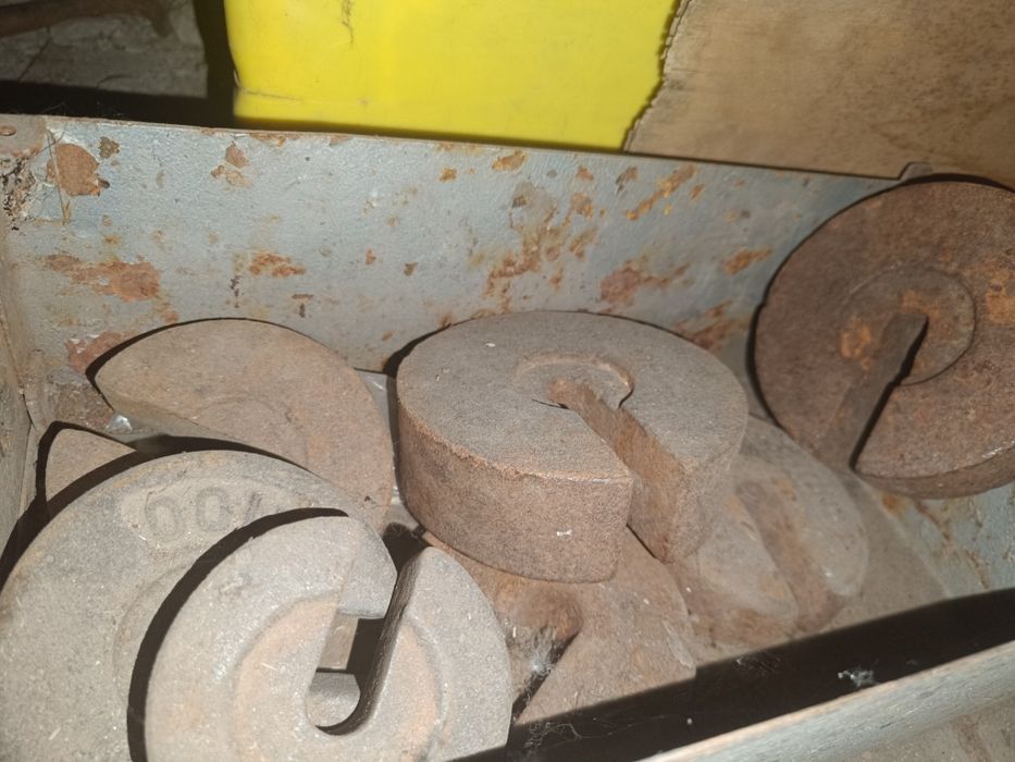 Гири весовые советские