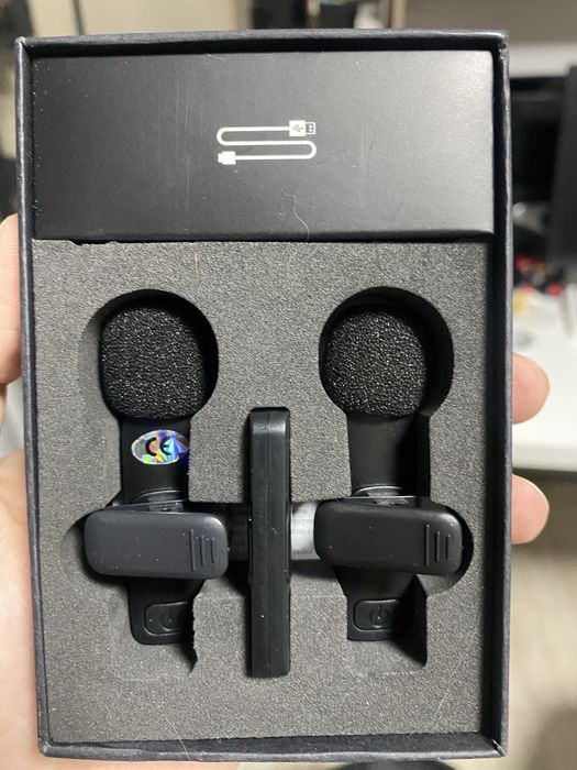 Монитор сата микрофон