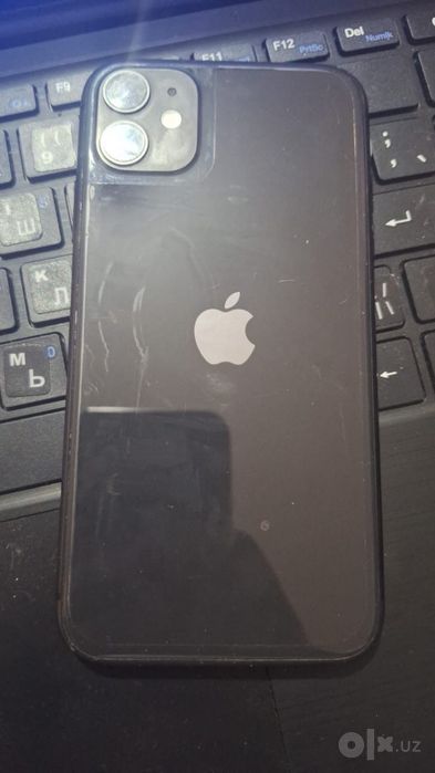 iPhone 11 64 гиг на обмен