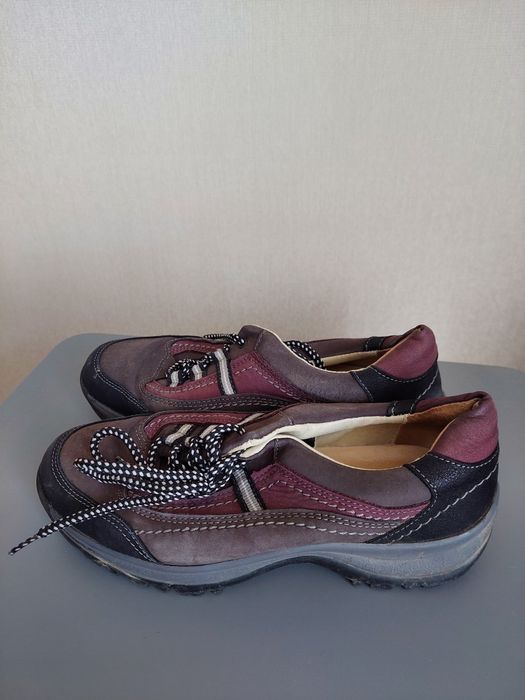 Женская обувь 36 размер