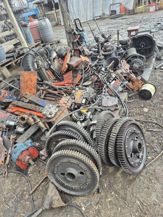 Vând roți spate tractor u 650