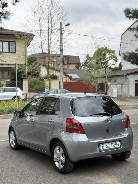 Toyota Yaris 2006 1.3 VVT-i cu GPL