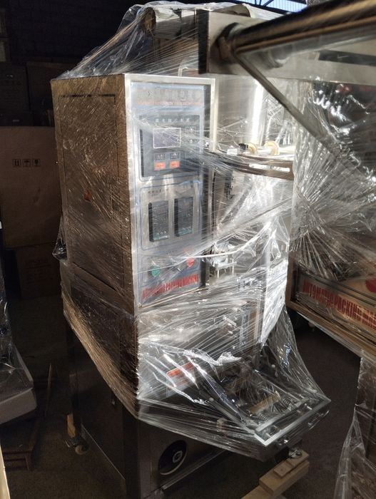 Vertikal avtomat qadoqlash uskunasi 100gr Kukunli maxsulotlar choy kof