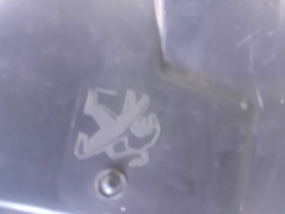 Фар за Пвжо втора употреба