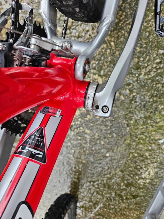 Aлуминиев велосипед 26 цола SPECIALIZED-шест месеца гаранция