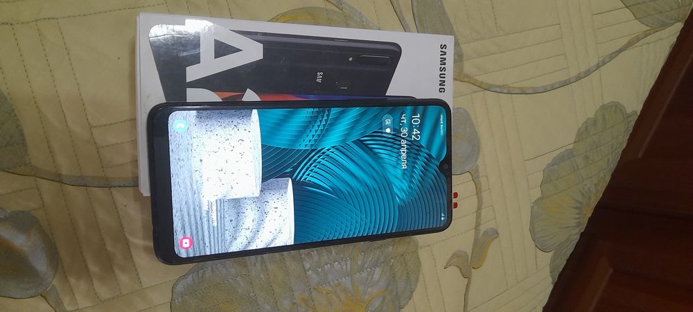 Обменяю Samsung A20s на ноутбук