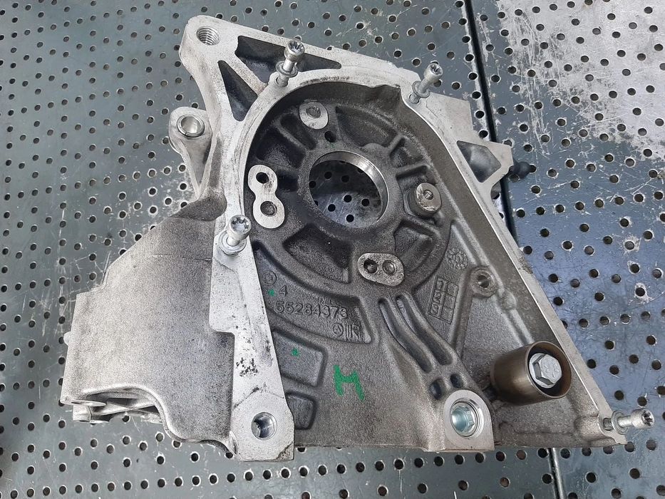 suport pompa inalta  2.2 d multijet 55284529  alfa romeo giulia stelvio 55284373