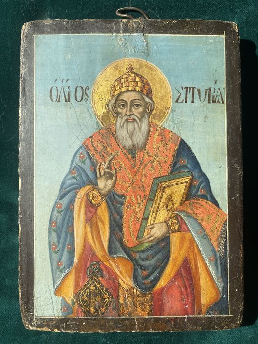 Колекция ръчно рисувани икони, със сребърен обков и други