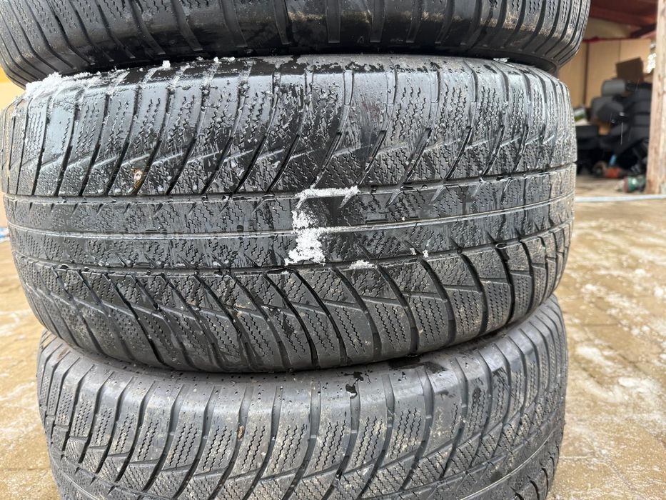Anvelope 245 50 19 Bridgestone iarna 2020