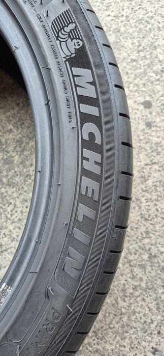 4 anvelope vara Michelin 225/45/17,dot 2022.Pretul este pe bucata.
