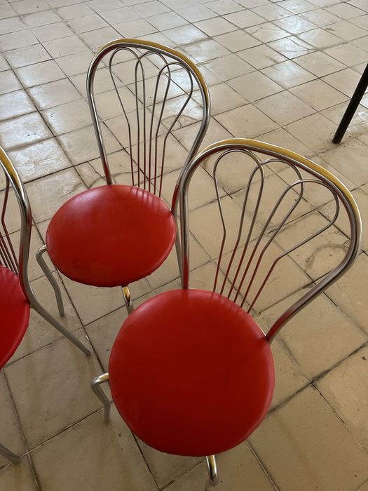 Продаются стулья