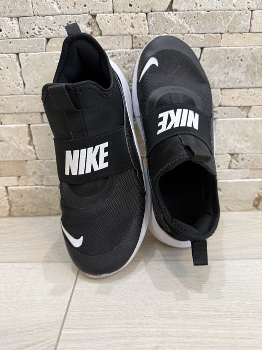 Детски маратонки Nike Flex Runner 4