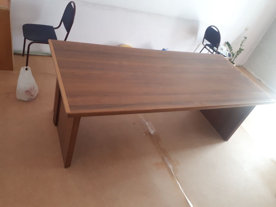 Большие офисные столы