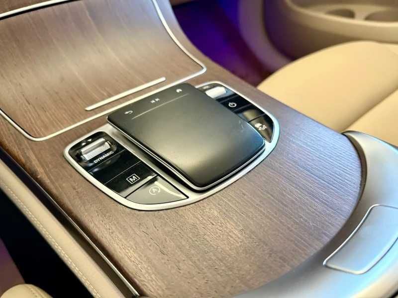 Продавам Мерцедес GLC