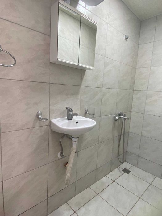 Дава се под наем Едностаен апартамент в Варна, Погреби - 35 кв.м за 278.97 € - Снимка #2