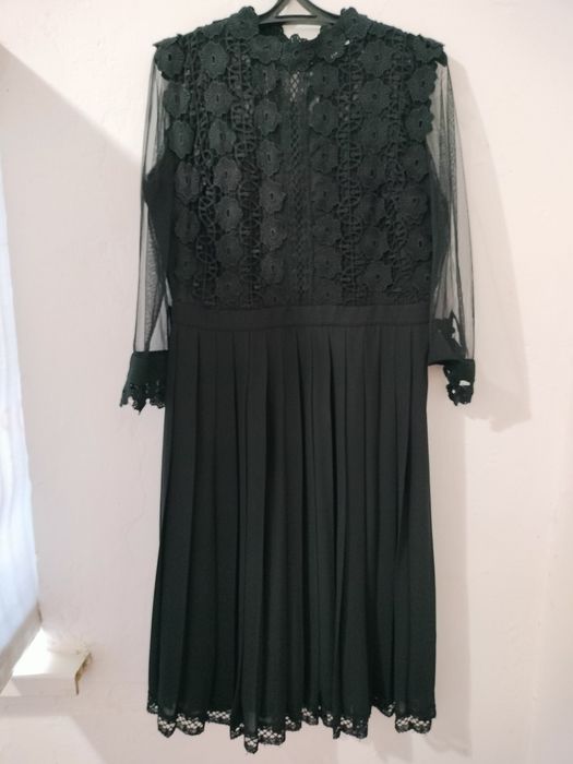 Платья б/у в отличном состоянии