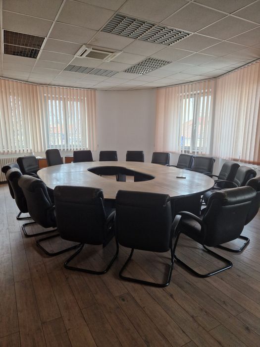 Firmă oferim  servicii de curațenie pentru asociațiile de proprietari