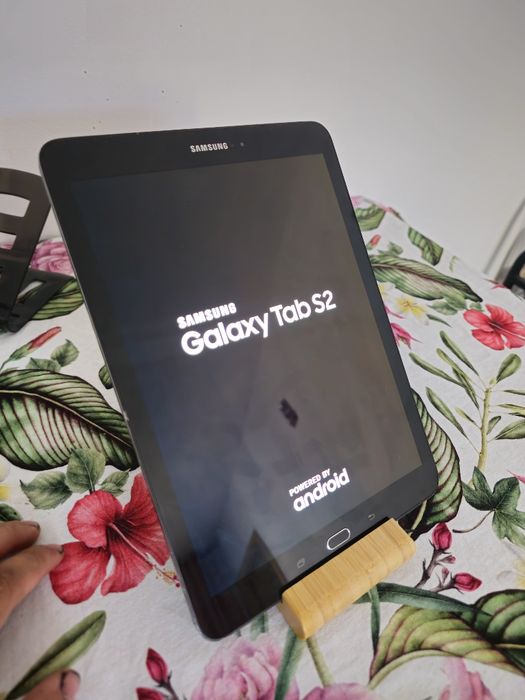 Samsung Galaxy Tab S2 (SM-T813)