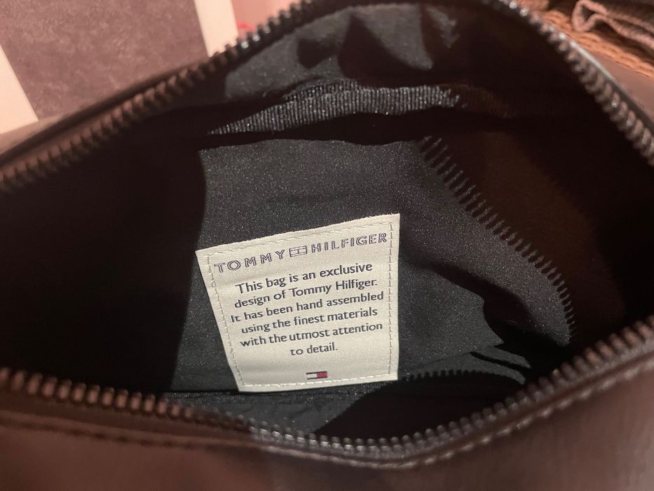 Geanta Tommy Hilfiger