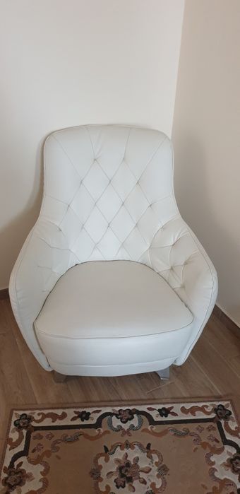 Vand canapea și fotoliu